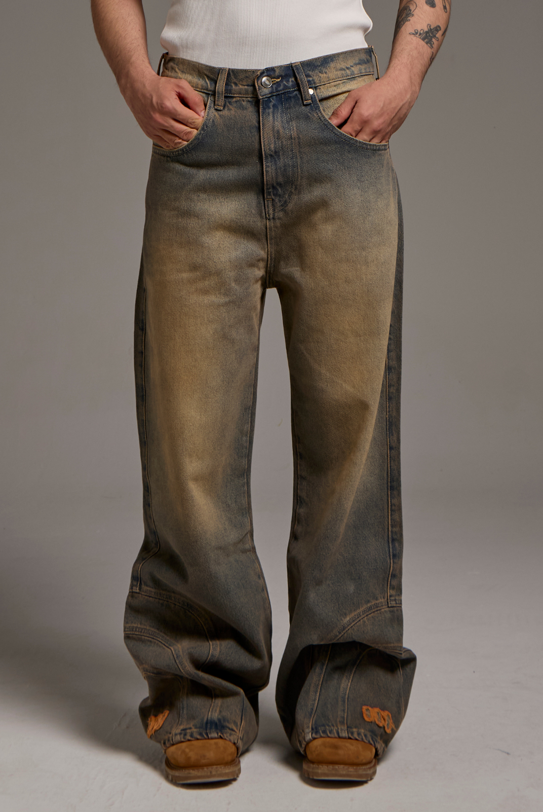 ALIEN DENIM JEANS